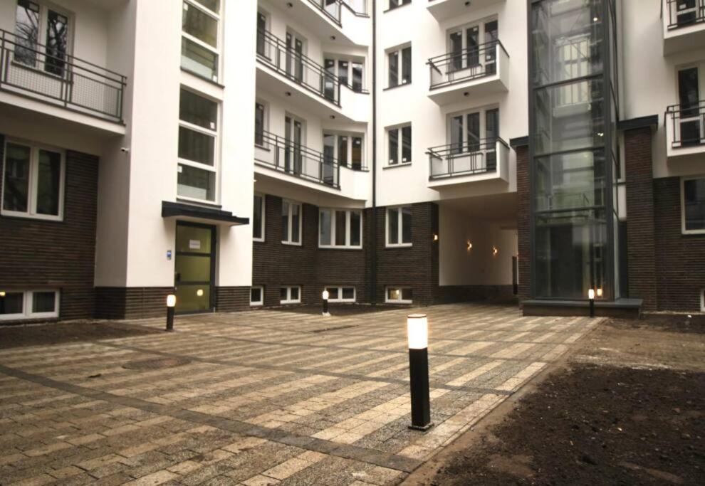 Lovely Condo In The Heart Of Warsaw Piekne Mieszkanie W Samym Sercu Warszawy Zewnętrze zdjęcie
